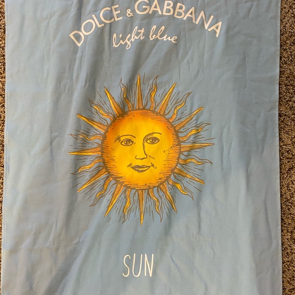 Dolce & Gabbana Other - Dolce & Gabbana Beach Towel